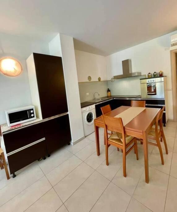 Casa Vacanze Luna 2 Vallecrosia Esterno foto