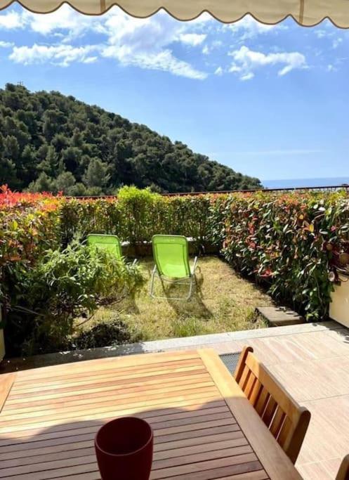 Casa Vacanze Luna 2 Vallecrosia Esterno foto